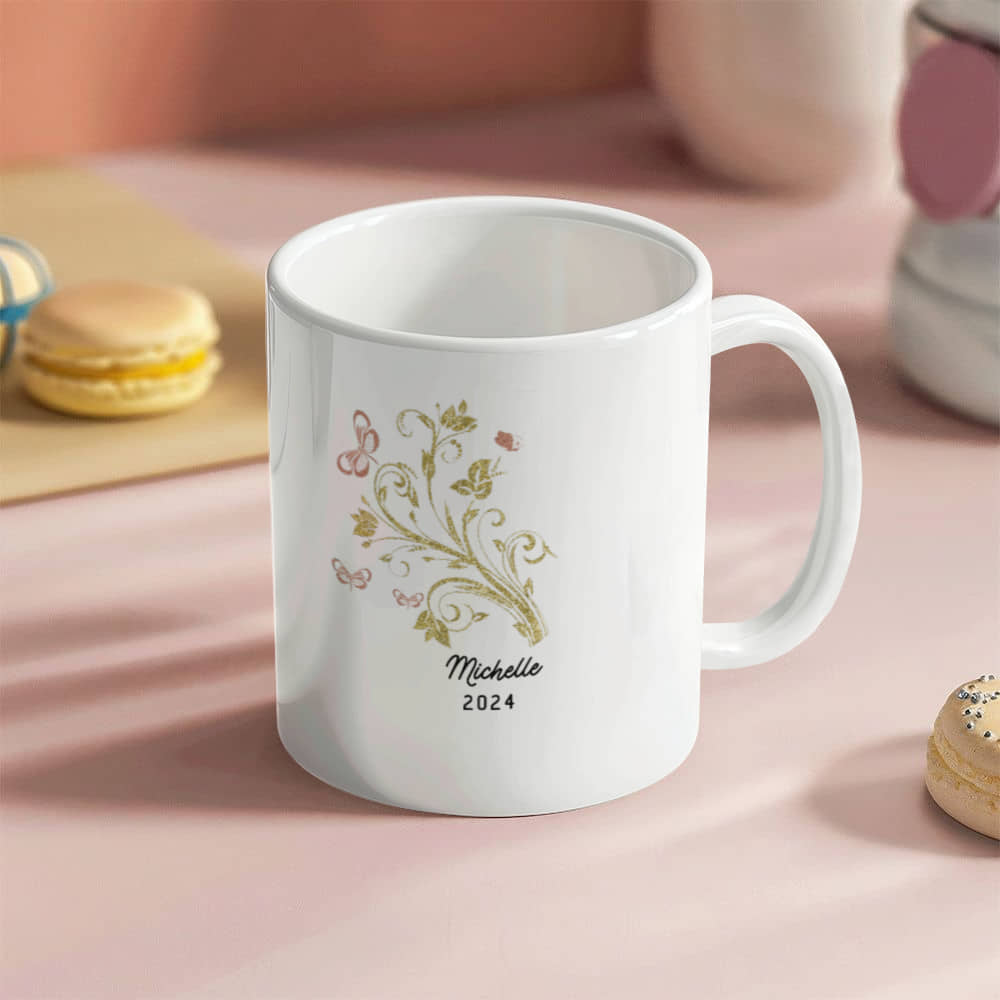 Personalized Vintage Floral Coffee Mug: Elegant Ceramic Design for Tea and Coffee Lovers