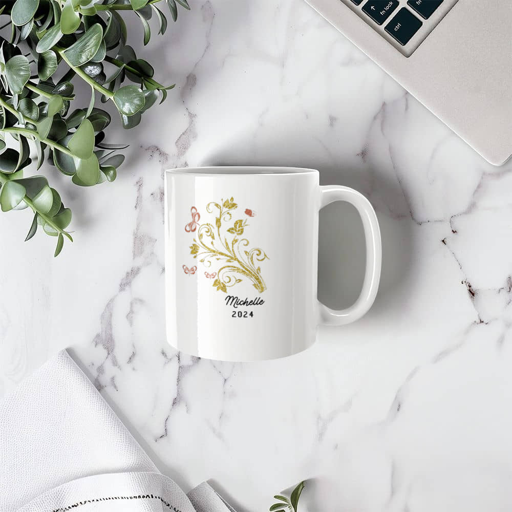 Personalized Vintage Floral Coffee Mug: Elegant Ceramic Design for Tea and Coffee Lovers